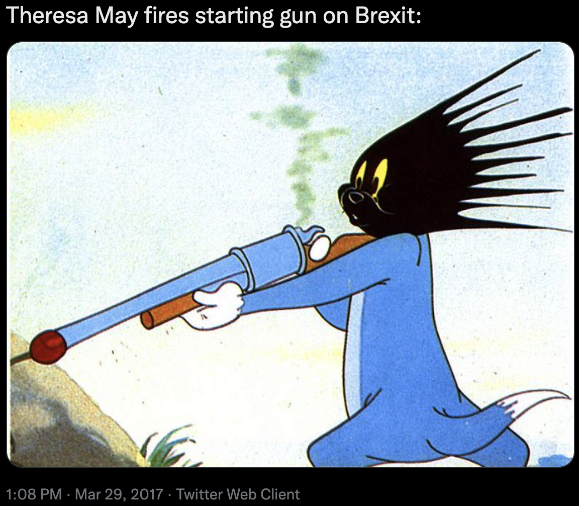 Picture of Tom from Tom and Jerry with a misfiring gun that sprayed gunpowder over his own face